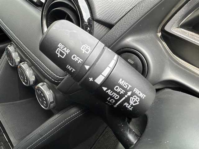 マツダ デミオ 13S ツーリング 島根県 2016(平28)年 1.9万km マシーングレープレミアムM スマートシティブレーキサポート/純正ナビ/Bluetooth/USB/ステアリングスイッチ/スマートキー/プッシュスタート /アイドリングストップ/ETC/純正アルミホイール/LEDオートライト/純正フロアマット