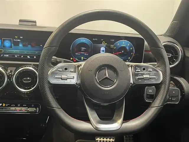 メルセデス・ベンツ Ａ１８０ スタイル AMGライン 愛知県 2019(令1)年 5.3万km ジュピターレッド レーダーセーフティーＰＫＧ　/ＭＢＵＸ　/Ｂｌｕｅｔｏｏｔｈ　/フルセグＴＶ　/バックカメラ　/ＡＣＣ　/ＬＫＡ　/ＬＤＷ　/ＢＳＭ　/ハーフレザー　/シートヒーター　/ワイヤレスチャージ　/ドライブレコーダー　/ＥＴＣ２．０