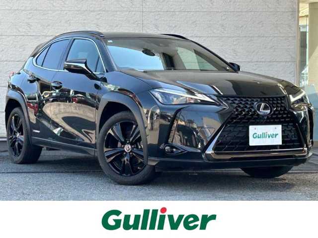 レクサス ＵＸ 250h アーバンエレガンス 兵庫県 2020(令2)年 4万km 黒Ｍ 純正ナビ/(CD/DVD/BT/USB/AUX)/フルセグTV/全周囲カメラ/ETC2.0/衝突軽減ブレーキ/レーダークルーズコントロール/ブラインドスポットモニター/前後コーナーセンサー/前後ドライブレコーダー/パドルシフト/レザーシート/前席シートヒーター/前席パワーシート/パワーシートメモリ機能3/LEDヘッドライト/オートライト/オートハイビーム/フォグランプ/ステアリングリモコン/革巻きステアリング/AC100V/スマートキー/電動格納ミラー/オートリトラミラー/社外フロアマット/純正アルミ18インチ