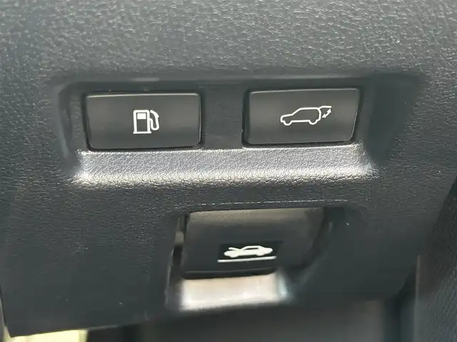 レクサス ＵＸ 250h アーバンエレガンス 兵庫県 2020(令2)年 4万km 黒Ｍ 純正ナビ/(CD/DVD/BT/USB/AUX)/フルセグTV/全周囲カメラ/ETC2.0/衝突軽減ブレーキ/レーダークルーズコントロール/ブラインドスポットモニター/前後コーナーセンサー/前後ドライブレコーダー/パドルシフト/レザーシート/前席シートヒーター/前席パワーシート/パワーシートメモリ機能3/LEDヘッドライト/オートライト/オートハイビーム/フォグランプ/ステアリングリモコン/革巻きステアリング/AC100V/スマートキー/電動格納ミラー/オートリトラミラー/社外フロアマット/純正アルミ18インチ