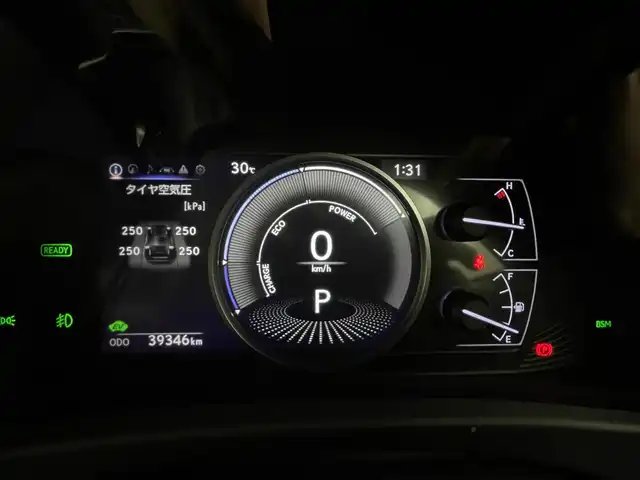 レクサス ＵＸ 250h アーバンエレガンス 大阪府 2020(令2)年 4万km グラファイトブラックガラスフレーク レクサスセーフティシステム＋/　・プリクラッシュセーフティ/　・レーンディパーチャーアラート/　・レーントレーシングアシスト/　・オートマチックハイビーム/　・レーダークルーズコントロール/純正メモリナビ/　　CD/DVD/BT/USB/AUX/フルセグTV/パノラミックビューモニター/バックカメラ/パワーバックドア/LEDオートライト/フォグランプ/合皮レザーシート/パワーシート/シートヒーター/純正18インチアルミホイール/ブラインドスポットモニター/コーナーセンサー/パドルシフト/ルーフレール/ステアリングヒーター/スマートキー/ビルトインETC2.0