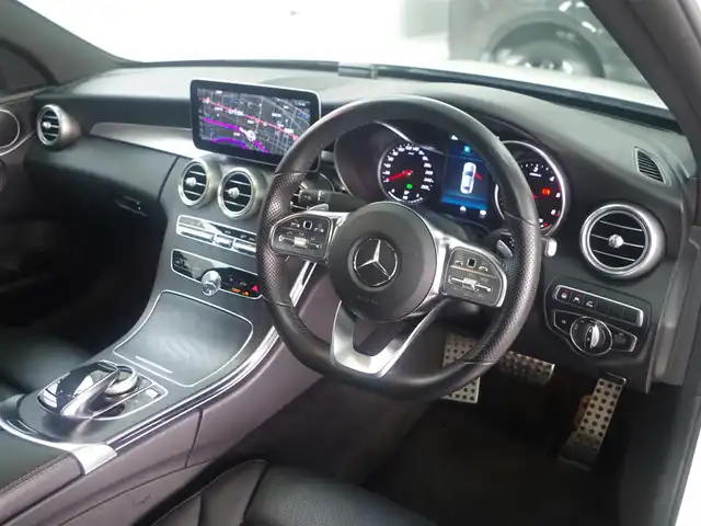 メルセデス・ベンツ Ｃ２２０ｄ アバンギャルド　AMGライン 兵庫県 2019(平31)年 3.9万km ダイヤモンドホワイト 純正ナビ/バックカメラ/TV/カープレイ/エアサス/オートハイビーム/黒革/パワーシート/シートヒーター/ACC/LKA/BSM