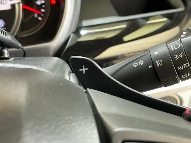 スズキ スペーシア カスタム HYBRID XS ターボ 岩手県 2018(平30)年 5.8万km ブレイブカーキパール/ブラック2トーン ワンオーナー/４WD/ターボ/全方位モニター/両側パワースライドドア/カラーヘッドアップディスプレイ/パドルシフト/スズキセーフティサポート/デュアルセンサーブレーキサポート/車線逸脱抑制機能/ハイビームアシスト/クルーズコントロール/リヤパーキングセンサー/横滑り防止装置/アイドリングストップ/サーキュレーター/ロールサンシェード/シートヒーター/純正ナビ/（CD/DVD/フルセグ/SD/USB/Bluetooth）/ステアリングスイッチ/LEDヘッドライト/純正15インチアルミホイール