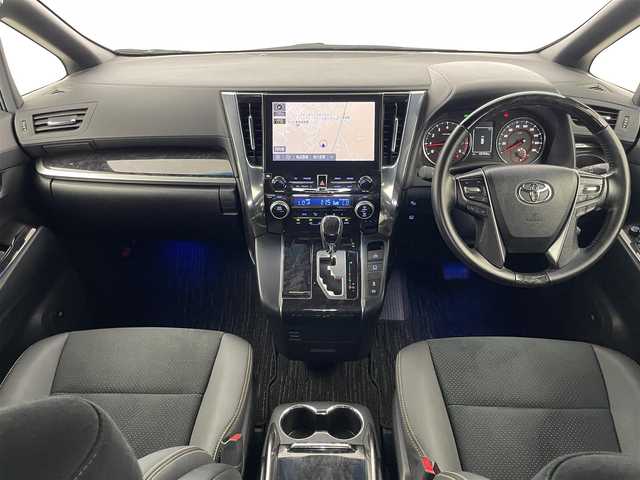 トヨタ アルファード S タイプゴールド 埼玉県 2020(令2)年 4.3万km ホワイトパールクリスタルシャイン メーカーナビ　フリップダウンモニター　パノラミックビューモニター　ＢＳＭ　ビルトインＥＴＣ２．０　三眼ＬＥＤ　レーダークルーズコントロール　前後ドラレコ　ＡＣ１００Ｖ　ＨＤＭＩ　ＪＢＬ　地デジＴＶ