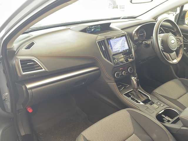 スバル ＸＶ ハイブリッド アドバンス 岐阜県 2018(平30)年 2.9万km クールグレーカーキ 純正ナビゲーション/Bluetooth/フルセグ/CD/DVD/バックモニター/サイドビューモニター/アイサイト/ドライブレコーダー/ETC/LEDヘッドライト/コーナーセンサー/ハーフレザーシート/前席パワーシート/ブラインドスポットモニター/ステアリング連動ヘッドランプ/プッシュスタート/スマートキー/RAB（Reverse Automatic Braking）