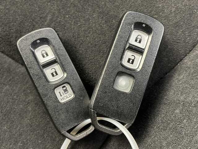 ホンダ Ｎ ＢＯＸ カスタム G EX ホンダセンシング 岐阜県 2018(平30)年 4万km プレミアムグラマラスブロンズP ホンダセンシング/衝突軽減ブレーキ/レーンキープアシスト/レーダークルーズコントロール/先行車発進お知らせ/標識認知機能/純正メモリナビ/Bluetooth/フルセグTV/CD/DVD/バックカメラ/ビルトインETC/前後ドラレコ/左側パワースライドドア/プッシュスタート/スマートキー/スペアキー/オートLEDヘッドライト/フォグランプ/純正フロアマット/ドアバイザー