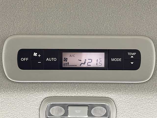 日産 セレナ e－パワー ハイウェイスター V 岐阜県 2025(令7)年 0.1千km プリズムホワイト 登録済未使用車/純正12.3型NissanConnectナビゲーション/Bluetooth/USB/AM/FM/HDMI/Apple CarPlay/Android Auto/フルセグTV/プロパイロット（ナビリンク機能付き）/プロパイロット緊急停止支援システム（SOSコール機能付き）/アラウンドビューモニター（移動物検知機能付き）/エマージェンシーブレーキ/ブラインドスポットモニター（BSW）/パーキングアシスト/コーナーセンサー/レーンキープアシスト/インテリジェントルームミラー/デュアルオートエアコン/両側電動スライドドア（ハンズフリー対応）/ワイヤレス充電器/前後ドライブレコーダー/電動パーキングブレーキ/オートホールド機能/ETC2.0/USB充電×6/ステアリングスイッチ/LEDヘッドライト/アダプティブLEDヘッドライトシステム/LEDフォグランプ/オートライト機能/本革巻きステアリング/インテリジェントキー/プッシュエンジンスタート/純正16インチアルミホイール/取扱説明書/スペアキー