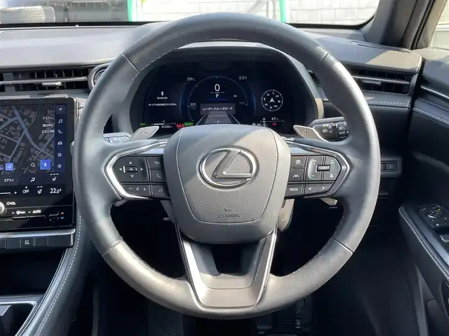 レクサス ＬＢＸ リラックス 群馬県 2024(令6)年 3.2万km 赤 純正9.8インチディスプレイオーディオ/フルセグＴＶ・Buletooth・Miracast・FM・AM/追従走行クルーズコントロール/レザーシート/パノラミックビューモニター/前後コーナーセンサー/セーフティーセンスパッケージ/18インチ純正AW/オートライト/オートマチックハイビーム/LEDライト/電動リアドア/パワーシート/シートヒーター/ハンドルヒーター/ETC2.0/BSM/衝突軽減ブレーキ/横滑り防止/純正フロアマット