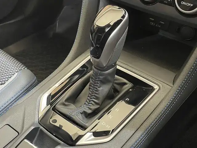 スバル ＸＶ ハイブリッド アドバンス 岩手県 2019(令1)年 5.1万km ダークブルーパール ワンオーナー/４WD/アイサイトVer3/衝突被害軽減システム/横滑り防止装置/アイドリングストップ/MTモード付きAT/クルーズコントロール/パワーシート/バックカメラ/フルセグTV/レーンアシスト/ハーフレザーシート/ドライブレコーダー/純正ナビ/純正フロアマット/純正アルミホイール18インチ/純正LEDヘッドライト/オートライト/オートエアコン