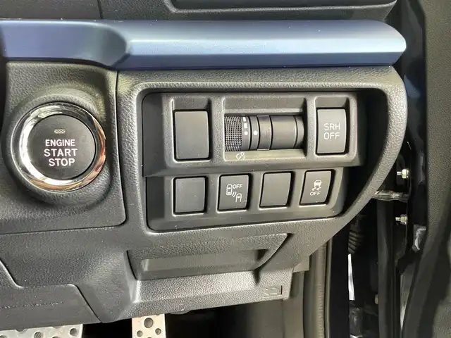 スバル ＸＶ ハイブリッド アドバンス 岩手県 2019(令1)年 5.1万km ダークブルーパール ワンオーナー/４WD/アイサイトVer3/衝突被害軽減システム/横滑り防止装置/アイドリングストップ/MTモード付きAT/クルーズコントロール/パワーシート/バックカメラ/フルセグTV/レーンアシスト/ハーフレザーシート/ドライブレコーダー/純正ナビ/純正フロアマット/純正アルミホイール18インチ/純正LEDヘッドライト/オートライト/オートエアコン