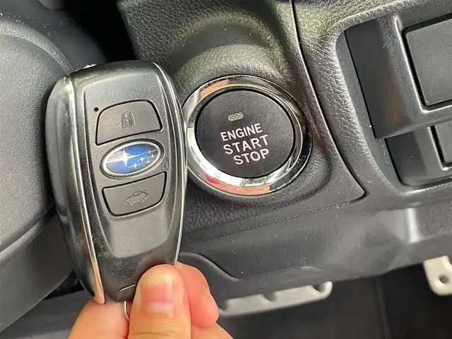 スバル ＸＶ ハイブリッド アドバンス 岩手県 2019(令1)年 5.1万km ダークブルーパール ワンオーナー/４WD/アイサイトVer3/衝突被害軽減システム/横滑り防止装置/アイドリングストップ/MTモード付きAT/クルーズコントロール/パワーシート/バックカメラ/フルセグTV/レーンアシスト/ハーフレザーシート/ドライブレコーダー/純正ナビ/純正フロアマット/純正アルミホイール18インチ/純正LEDヘッドライト/オートライト/オートエアコン