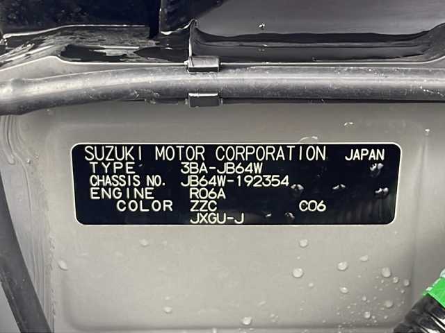 スズキ ジムニー XG 秋田県 2021(令3)年 1.1万km ジャングルグリーン ４WD/ワンオーナー/純正オーディオDPX-U740BTH　CD　BT/衝突被害軽減システム/レーンキープアシスト/ヒルディーセントコントロール/純正16インチアルミ装着/純正フロアマット/背面タイヤ/リモコンキー　スペアキー1本/ダブルサイドエアバッグ/カーテンエアバッグ/ヘッドライトレベライザー/ドアバイザー/盗難防止装置/保証書/取り扱い説明書
