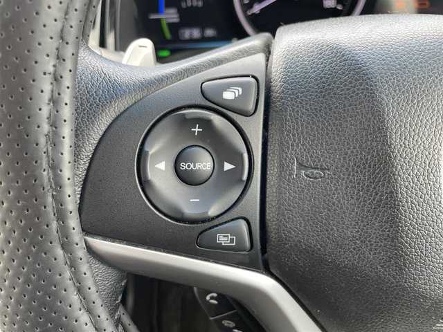 ホンダ シャトル ハイブリッド X ホンダセンシング 大分県 2018(平30)年 7.9万km クリスタルブラックパール レーダークルーズコントロール/ステアリングスイッチ/パドルシフト/ETC/オートライト/LEDヘッドライト/衝突軽減ブレーキ/レーンキープアシスト/シートヒーター/ハーフレザーシート/フォグランプ/電動格納ミラー/純正アルミホイール/サイドバイザー/フロアマット