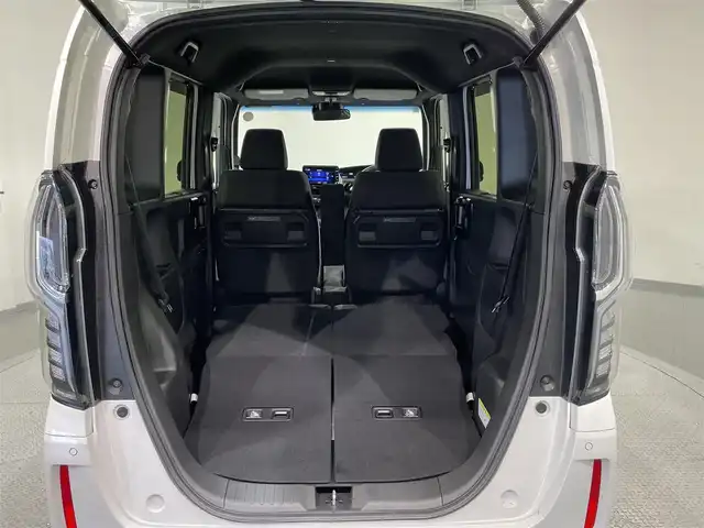 ホンダ Ｎ ＢＯＸ カスタム L 愛知県 2021(令3)年 2.4万km プラチナホワイトパール 純正ナビ/（Bluetooth/CD・DVD再生/フルセグTV/SD/ラジオ/CarPlay)/衝突軽減ブレーキ　/両側パワースライドドア　/レーダークルーズコントロール　/シートヒーター　/ＬＥＤヘッドライト　/LEDフォグランプ/コーナーセンサー　/レーンキープアシスト/先行車発進お知らせ/標識認識機能/バックカメラ　/ドライブレコーダー　/ＵＳＢ接続　/純正フロアマット