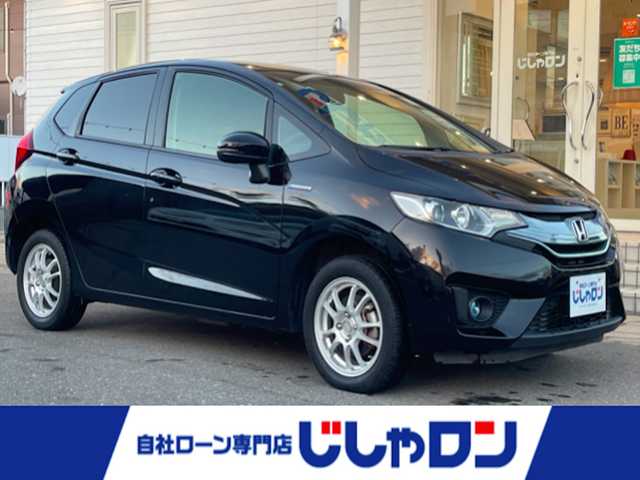 ホンダ フィット ハイブリット Lパッケージ 秋田県 2015(平27)年 7.5万km クリスタルブラックパール (株)IDOMが運営する【じしゃロン秋田店】の自社ローン専用車両になりますこちらは現金またはオートローンご利用時の価格です。自社ローンご希望の方は別途その旨お申付け下さい/メモリナビ/フルセグテレビ/バックカメラ/ウィンカーミラー/クルーズコントロール/プッシュスタート/ETC/BT/スマートキー/ワイパーデアイサー