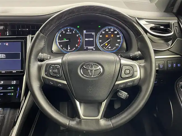トヨタ ハリアー プレミアム 埼玉県 2017(平29)年 5.5万km スパークリングブラックパールクリスタルシャイン サンルーフ/純正9インチナビ/ CD DVD 地デジTV Bluetooth/バックカメラ/トヨタセーフティセンス/プリクラッシュセーフティ/レーダークルーズコントロール/レーンディパーチャーアラート/クリアランスソナー /パワーバックドア/ドライブレコーダー/パワーシート/ハーフレザーシート/LEDオートライト/ETC
