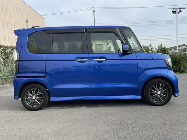 ホンダ Ｎ ＢＯＸ カスタム G L ホンダセンシング 東京都 2017(平29)年 5.1万km ブリリアントスポーティブルーメタリック2トーン ナビ　/電動ドア　/アダプティブクルコン　/純正ドライブレコーダー　/ビルトインＥＴＣ　/フルセグＴＶ　/バックカメラ　/Ｂｌｕｅｔｏｏｔｈ　/オートライト　/衝突被害軽減　/スマートキー　/ＬＥＤヘッド