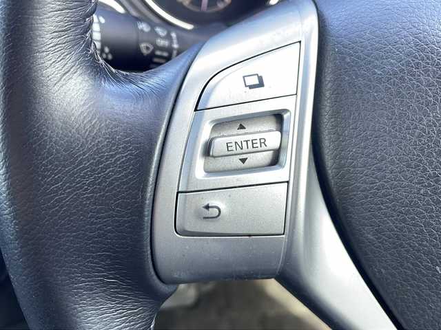 日産 エクストレイル 20X エマージェンシーブレーキ 熊本県 2016(平28)年 8.8万km ダイヤモンドブラック (株)IDOMが運営する【じしゃロン熊本店】の自社ローン専用車両になります。こちらは現金またはオートローンご利用時の価格です。自社ローンご希望の方は別途その旨お申付け下さい　/4WD/純正ナビ（MM115D-W）/フルセグテレビ/CD/Bluetooth接続/ETC/シートヒーター/ハロゲンヘッドライト/オートライト/スマートキー/純正17インチアルミホイール