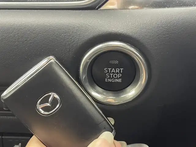 マツダ ＣＸ－５ XD ブラックトーンエディション 群馬県 2021(令3)年 2.3万km ジェットブラックマイカ マツダコネクトナビ　３６０°カメラ　クルーズコントロール　衝突軽減システム　ブラインドスポットモニター　パワーバックドア　シートヒーター　ステアリングヒーター　パワーシート　コーナー　ＥＴＣ　禁煙車