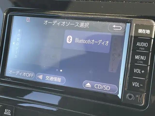 トヨタ プリウス Sセーフティプラス 滋賀県 2018(平30)年 2.1万km スティールブロンドM 純正ナビ/(Bluetooth/TV/CD)/トヨタセーフティーセンス/・プリクラッシュセーフティ/・レーンキープアシスト/・レーダークルーズコントロール/・Autoハイビーム/LEDオートライト/フォグ/バックカメラ/ドライブレコーダー/ビルトインETC/純正フロアマット/電動格納ミラー/クリアランスソナー/ドアバイザー