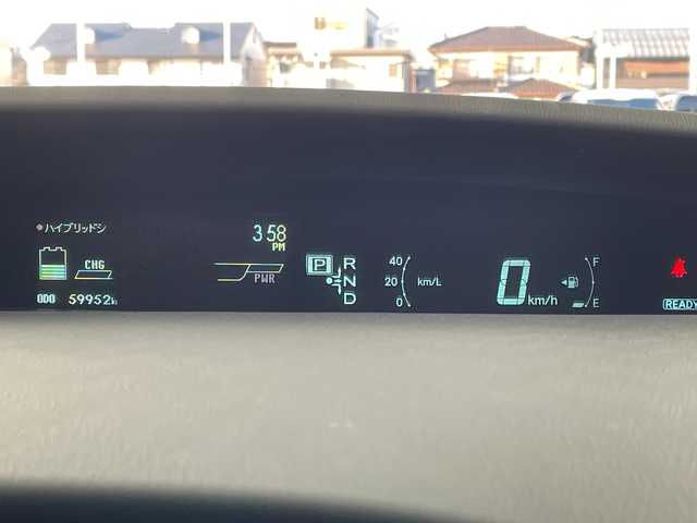 トヨタ プリウス S ツーリングセレクション 岐阜県 2010(平22)年 6万km ホワイトパールクリスタルシャイン 純正SDナビ（NSZT-W60）/フルセグ/BT/CD/DVD/バックカメラ/ビルトインETC/プッシュスタート/スマートキー/ステアリングスイッチ/LEDヘッドライト/フォグランプ/純正フロアマット/純正ドアバイザー