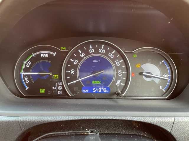 トヨタ ヴォクシー ハイブリッド ZS 煌Ⅲ 神奈川県 2021(令3)年 5.5万km ブラック ワンオーナー				/純正9インチSDナビ【NSZT-Y68T】			/・DTV/SD/CD/DVD/REC/BT				/純正フリップダウンモニター/バックカメラ/クリアランスソナー/ハーフレザーシート/前席シートヒーター/ビルトインETC2.0/ToyotaSafetySense/・プリクラッシュセーフティー/・レーンディパーチャーアラート				/・オートマチックハイビーム/・先行車発進告知機能/両側パワースライドドア/クルーズコントロール/ドライブレコーダー/社外15インチAW/サマータイヤ付純正17インチAW車載		/オートライト/純正LEDヘッドライト				/フォグランプ			/プッシュEgスタート/ストップ			/スマートキー×2	/ドアバイザー/純正フロアマット/取扱説明書/ナビ取扱説明書				/新車時保証書