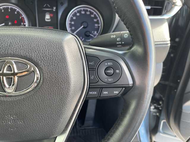 トヨタ ハリアー S 愛知県 2022(令4)年 5.2万km スレートグレーメタリック トヨタセーフティセンス/純正８型ディスプレイオーディオナビ/レーダークルーズコントロール/バックカメラ/コーナーセンサー/純正アルミホイール/LEDヘッドライト/オートマチックハイビーム/衝突軽減システム/Bluetooth/ステアリングスイッチ/スマートキー/プッシュスタート