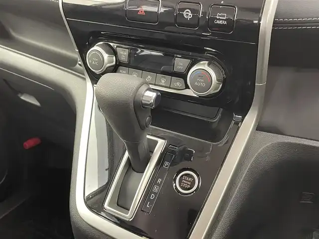 日産 セレナ ハイウェイスターVセレクションⅡ 大分県 2019(平31)年 3.4万km カシミヤグレージュ 純正ワイドナビ/ーBluetooth/ーDISC/ーフルセグTV/アラウンドビューモニター/両側パワースライドドア/セーフティパック/エマージェンシーブレーキ/後席フリップダウンモニター/パーキングアシスト/本革巻きステアリング/ステアリングリモコン/スーパーキャット/ドアバイザー/シートカバー/ドライブレコーダー/純正フロアマット/純正16インチアルミホイール/ＥＴＣ/スマートキー/プッシュスタート/パワーステアリング/パワーウィンドウ/電動格納ミラー/ＬＥＤヘッドライト