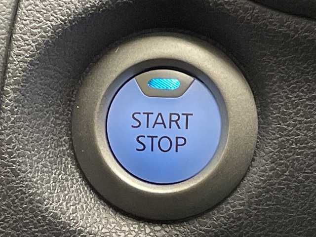 日産 ノート e－パワー B 栃木県 2020(令2)年 5万km ブリリアントシルバー 社外ナビ/（Bluetooth）/バックカメラ/全方位カメラ/エマージェンシーブレーキ/前後コーナーセンサー/ビルトインETC/禁煙車/オートライト/横滑り防止装置/スマートキー/プッシュスタート