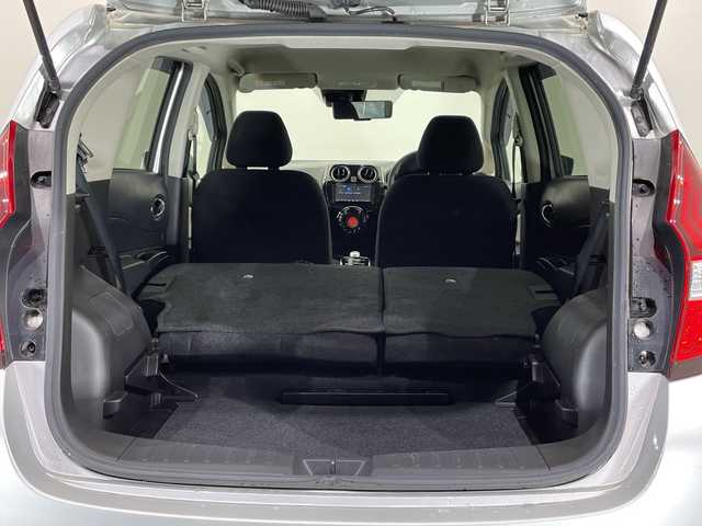 日産 ノート e－パワー B 栃木県 2020(令2)年 5万km ブリリアントシルバー 社外ナビ/（Bluetooth）/バックカメラ/全方位カメラ/エマージェンシーブレーキ/前後コーナーセンサー/ビルトインETC/禁煙車/オートライト/横滑り防止装置/スマートキー/プッシュスタート