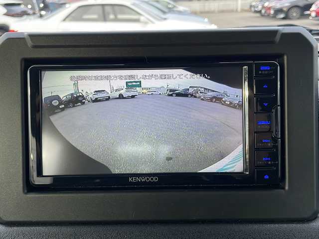 スズキ ジムニー XC 道東・釧路十勝 2024(令6)年 2.8万km シルキーシルバーメタリック 4WD/ナビ　MDV-D311W/(AM/FM/CD/DVD/BT)/ドライブレコーダー 前のみ/ETC/バックカメラ/シートヒーター　前席/純正16インチAW/社外フロアマット/背面タイヤ/ヘッドライトウォッシャー/フォグランプ/アイドリングストップ/クルーズコントロール 追従なし/コーナーセンサー　前後/レーンキープアシスト/ダウンヒルアシスト/オートライト/ライトレベライザー/盗難防止装置/ABS/横滑り防止装置