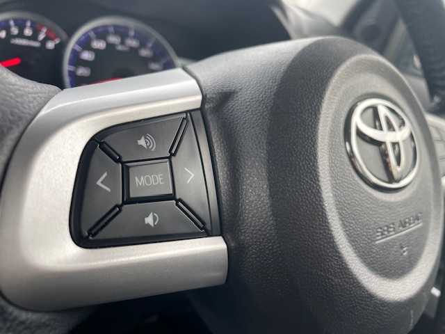 トヨタ ルーミー カスタムG S 静岡県 2018(平30)年 3.4万km ブラックマイカメタリック/レーザーブルークリスタルシャイン 2トーン ●社外9インチナビ/(フルセグ/CD/DVD/Bluetooth)/(X92)/●バックカメラ/●クルーズコントロール/●プリクラッシュセーフティー/●レーントレーシングアシスト/●LEDヘッドライト/●オートライト/●フォグランプ/●電動格納ウインカーミラー/●ETC/●両側パワースライドドア/●純正フロアマット/●ドアバイザー/●前方ドライブレコーダー/●プッシュスタート/●スマートキー/●純正14インチアルミホイール/●ダブルSRS+ABS