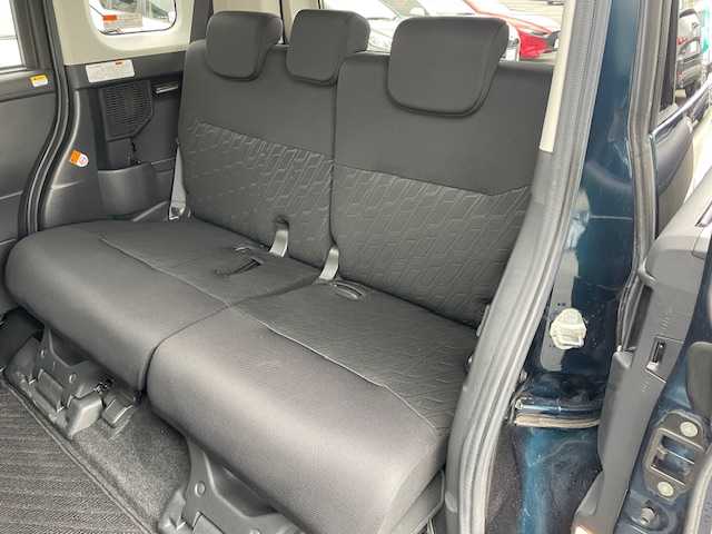 トヨタ ルーミー カスタムG S 静岡県 2018(平30)年 3.4万km ブラックマイカメタリック/レーザーブルークリスタルシャイン 2トーン ●社外9インチナビ/(フルセグ/CD/DVD/Bluetooth)/(X92)/●バックカメラ/●クルーズコントロール/●プリクラッシュセーフティー/●レーントレーシングアシスト/●LEDヘッドライト/●オートライト/●フォグランプ/●電動格納ウインカーミラー/●ETC/●両側パワースライドドア/●純正フロアマット/●ドアバイザー/●前方ドライブレコーダー/●プッシュスタート/●スマートキー/●純正14インチアルミホイール/●ダブルSRS+ABS