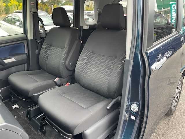 トヨタ ルーミー カスタムG S 静岡県 2018(平30)年 3.4万km ブラックマイカメタリック/レーザーブルークリスタルシャイン 2トーン ●社外9インチナビ/(フルセグ/CD/DVD/Bluetooth)/(X92)/●バックカメラ/●クルーズコントロール/●プリクラッシュセーフティー/●レーントレーシングアシスト/●LEDヘッドライト/●オートライト/●フォグランプ/●電動格納ウインカーミラー/●ETC/●両側パワースライドドア/●純正フロアマット/●ドアバイザー/●前方ドライブレコーダー/●プッシュスタート/●スマートキー/●純正14インチアルミホイール/●ダブルSRS+ABS