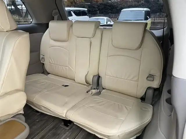 トヨタ エスティマ アエラス Gエディション 埼玉県 2007(平19)年 10.7万km シルバーM /社外メモリナビ//フルセグTV//バックカメラ//フリップダウンモニター//両側パワースライドドア//ビルトインETC//スマートキー//キセノン//2ndシートオットマン//Wエアバッグ//ABS//オートライト//Fフォグランプ//スモークフィルム//ドアバイザー//社外18インチAW//新車時保証書//取扱説明書//ナビ取説