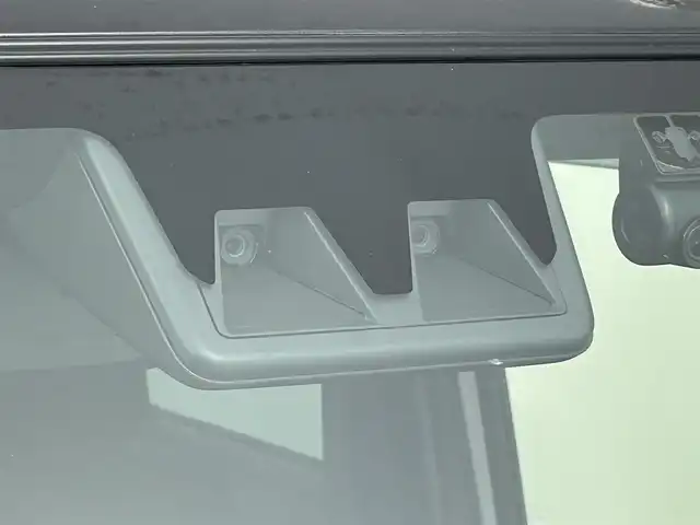 ダイハツ タフト G ターボ 道央・札幌 2020(令2)年 3.1万km シャイニングホワイトパール ・４WD/・純正ナビ/・バックカメラ/・ガラスルーフ/・フルセグ＆Ｂｌｕｅｔｏｏｔｈ＆ＣＤ＆ＤＶＤ/・ＥＴＣ/・純正ドライブレコーダー/・純正アルミホイール/・シートヒーター/・電子パーキングブレーキ/・ブレーキオートホールド/・レーダークルーズコントロール/・横滑り防止機能/・レーンアシスト/・盗難防止システム/・ステアリングスイッチ/・オートライト/・オートハイビーム/・前後コーナーセンサー/・オートエアコン/・スマートキー＆プッシュスタート/・純正フロアマット/・ドアバイザー