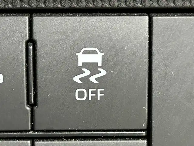 ダイハツ タフト G ターボ 道央・札幌 2020(令2)年 3.1万km シャイニングホワイトパール ・４WD/・純正ナビ/・バックカメラ/・ガラスルーフ/・フルセグ＆Ｂｌｕｅｔｏｏｔｈ＆ＣＤ＆ＤＶＤ/・ＥＴＣ/・純正ドライブレコーダー/・純正アルミホイール/・シートヒーター/・電子パーキングブレーキ/・ブレーキオートホールド/・レーダークルーズコントロール/・横滑り防止機能/・レーンアシスト/・盗難防止システム/・ステアリングスイッチ/・オートライト/・オートハイビーム/・前後コーナーセンサー/・オートエアコン/・スマートキー＆プッシュスタート/・純正フロアマット/・ドアバイザー