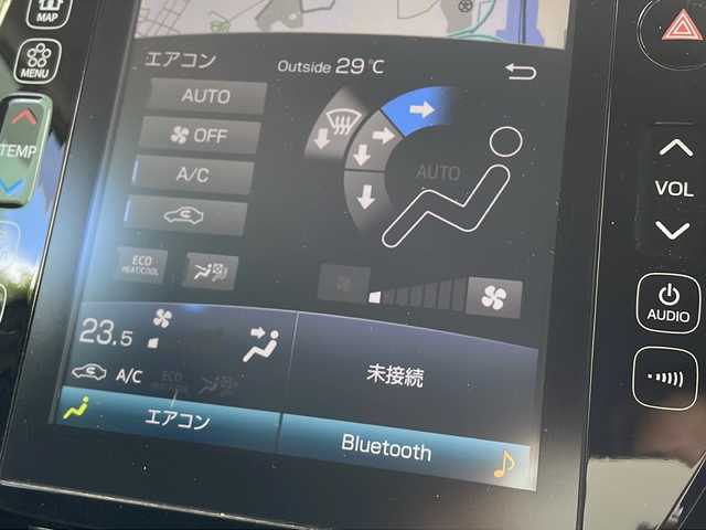 トヨタ プリウス ＰＨＶ A レザーパッケージ 沖縄県 2018(平30)年 8.6万km ホワイトパールクリスタルシャイン 禁煙車/トヨタセーフティセンス/純正ナビ/バックカメラ/レーダークルーズコントロール/前方ドラレコ/ビルトインＥＴＣ２．０/ＢＳＭ/革巻きステアリング/ステアリングスイッチ/電動格納ウィンカーミラー/ステアリングヒーター/パーキングアシスト/レザーシート/前席シートヒーター/社外１８インチアルミ/モデリスタエアロ/ＬＥＤライト/オートライト/フォグランプ/オートマチックハイビーム