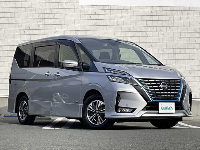 日産 セレナ