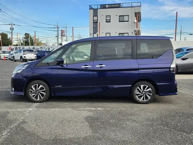 日産 セレナ