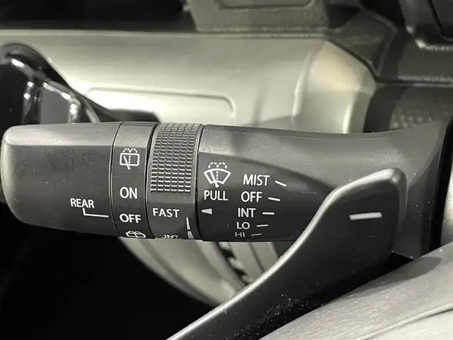 スズキ クロスビー HYBRID MZ 愛知県 2018(平30)年 4.3万km ミネラルグレーM 禁煙車/社外8インチナビ/　フルセグTV/CD/DVD/Bluetooth/全方位カメラ/純正アルミホイール付きサマータイヤ積み込み/フォグライト/純正ヘッドライト/衝突軽減ブレーキシステム/コーナーセンサー/前席シートヒーター/ETC2.0/シートバックテーブル/パドルシフト/プッシュスタート/スマートキー/スペアキー/クルーズコントロール/オートライト