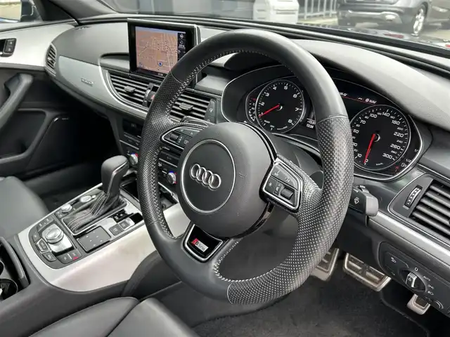 アウディ Ａ６ 2．0 TFSI クワトロ 道東・釧路十勝 2018(平30)年 4.4万km ミトスブラックメタリック Sラインパッケージ/アシスタンスパッケージ/　・アダプティブクルーズコントロール/　・アクティブレーンアシスト/サンルーフ/バーチャルコックピット/黒革/シートヒーター/メモリ付きパワーシート(D席)/BOSEサウンドシステム/360°カメラ/純正ナビ/TV/CD/BT/DVD/純正フロアマット/キセノンヘッドライト/オートライト/リアフォグライト/ETC
