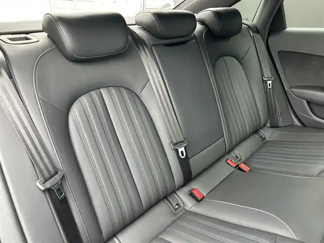 アウディ Ａ６ 2．0 TFSI クワトロ 道東・釧路十勝 2018(平30)年 4.4万km ミトスブラックメタリック Sラインパッケージ/アシスタンスパッケージ/　・アダプティブクルーズコントロール/　・アクティブレーンアシスト/サンルーフ/バーチャルコックピット/黒革/シートヒーター/メモリ付きパワーシート(D席)/BOSEサウンドシステム/360°カメラ/純正ナビ/TV/CD/BT/DVD/純正フロアマット/キセノンヘッドライト/オートライト/リアフォグライト/ETC