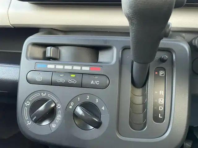 日産 モコ S 石川県 2015(平27)年 4.5万km 茶 社外メモリーナビ/インテリキー/プッシュスタート/電動ミラー/ベンチシート/エアコン/ETC/スタッドレス&ホイール付き