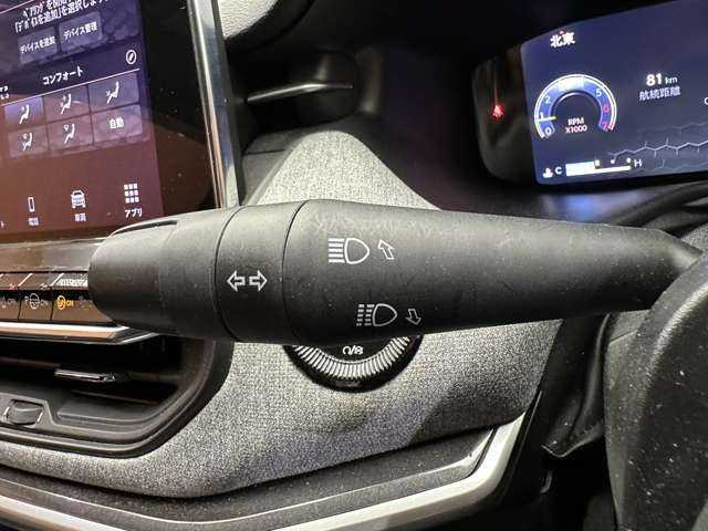 クライスラー・ジープ ジープ コンパス ロンジチュード 千葉県 2021(令3)年 3.6万km グレーⅡ ＡＣＣ　/ＣａｒＰｌａｙ　/ディスプレイオーディオ　/バックカメラ　/ドライブレコーダー　/衝突軽減ブレーキ　/ＬＥＤヘッドライト　/オートライト　/純正１７インチＡＷ