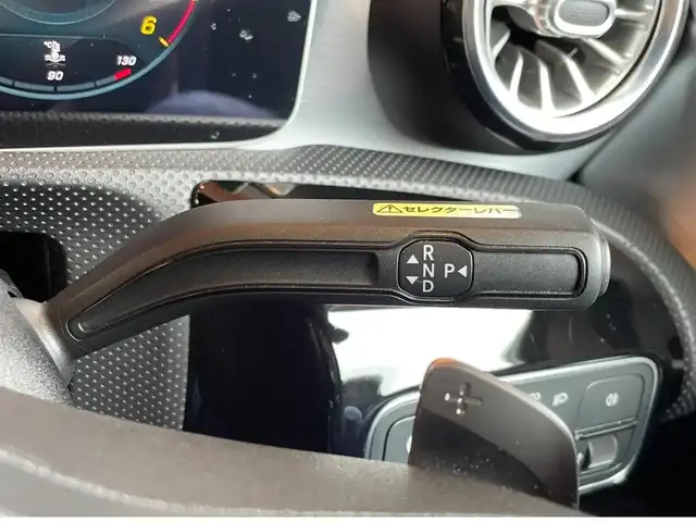 メルセデス・ベンツ ＣＬＡ２００ｄ AMGライン 愛知県 2019(令1)年 2.9万km デジタルホワイト レザーエクスクルーシブパッケージ /黒革シート/シートヒーター/レーダーセーフティパッケージ /アドバンスドパッケージ /ACC/ブラインドスポット/レーンキープ/パノラマSR /ヘッドアップディスプレイ /アドバンスドサウンド /アンビエントライト /360°カメラ/純正ナビ/フルセグTV/ETC/LEDヘッドライト