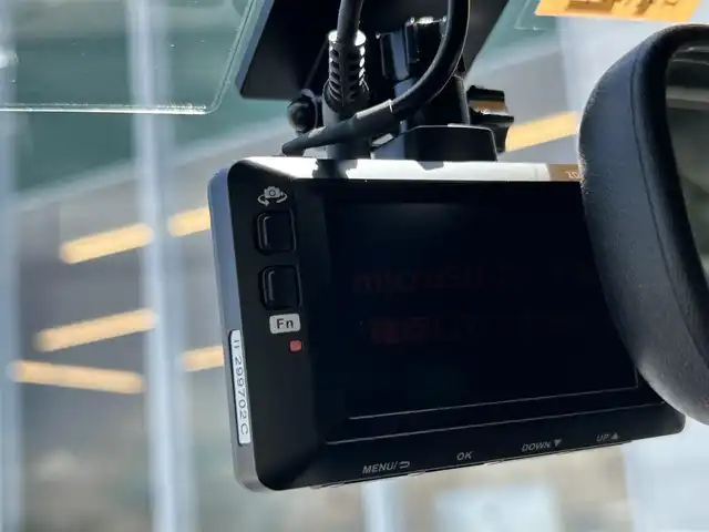 トヨタ コペン GRスポーツ 兵庫県 2019(令1)年 1万km パールホワイトⅢ ディーラーOPナビ/バックカメラ/前後ドライブレコーダー/純正MOMOステアリング/電動オープンルーフ/サンルーフ/シートヒーター/純正BBSアルミホイール/LEDヘッドライト/５Fシフト/ETC/スイッチスタート/純正フロアマット