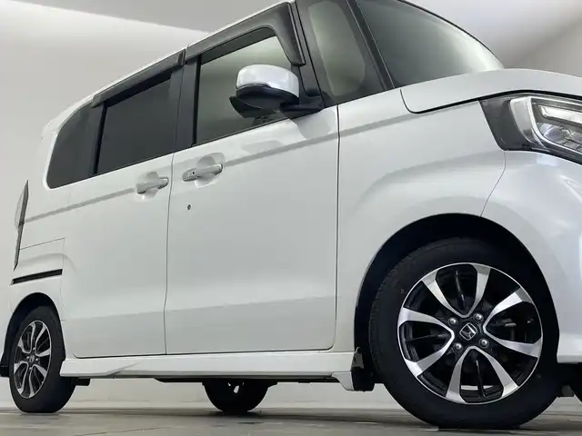 ホンダ Ｎ ＢＯＸ カスタム G L ホンダセンシング 新潟県 2020(令2)年 6.1万km プラチナホワイトパール 純正メモリナビ/（BT/FM/AM/フルセグTV）/バックカメラ/ステアリングスイッチ/両側パワースライドドア/前後ドライブレコーダー/シーケンシャルウィンカー/エンジンスターター/サンシェード/電格ミラー/ドアバイザー/ETC/スペアキー2本/取扱説明書/保証書/整備記録簿
