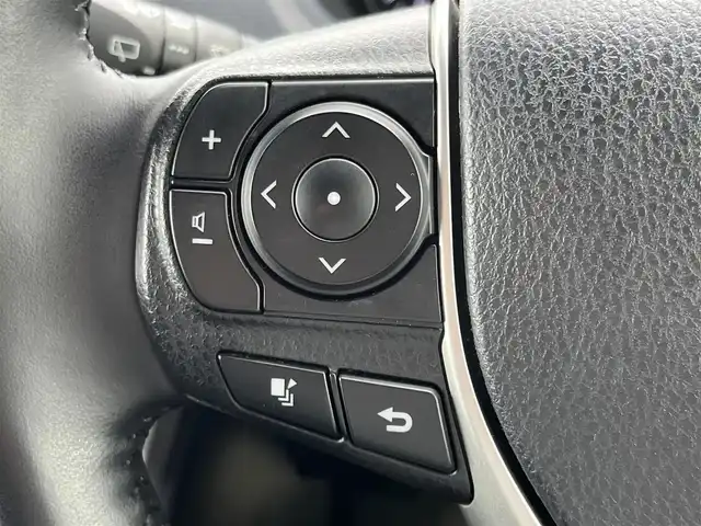 トヨタ ヴォクシー ZS 煌Ⅱ 奈良県 2020(令2)年 4.5万km ホワイトパールクリスタルシャイン ワンオーナー/純正9インチナビ（NSZT-Y68T）/（フルセグ/BT/CD/DVD)/クルーズコントロール/バックカメラ/コーナーセンサー（前後）/衝突軽減システム/レーンキープアシスト/両側パワースライドドア/後席サンシェード/オートライト/ETC/純正16インチAW/保証書