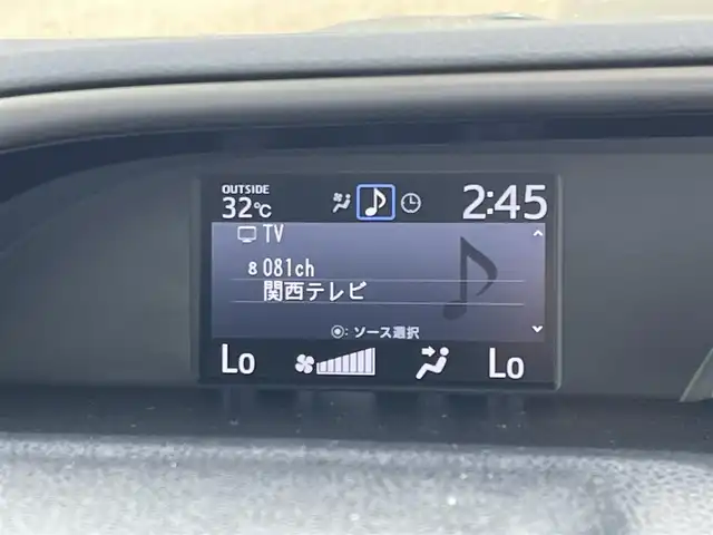 トヨタ ヴォクシー ZS 煌Ⅱ 奈良県 2020(令2)年 4.5万km ホワイトパールクリスタルシャイン ワンオーナー/純正9インチナビ（NSZT-Y68T）/（フルセグ/BT/CD/DVD)/クルーズコントロール/バックカメラ/コーナーセンサー（前後）/衝突軽減システム/レーンキープアシスト/両側パワースライドドア/後席サンシェード/オートライト/ETC/純正16インチAW/保証書